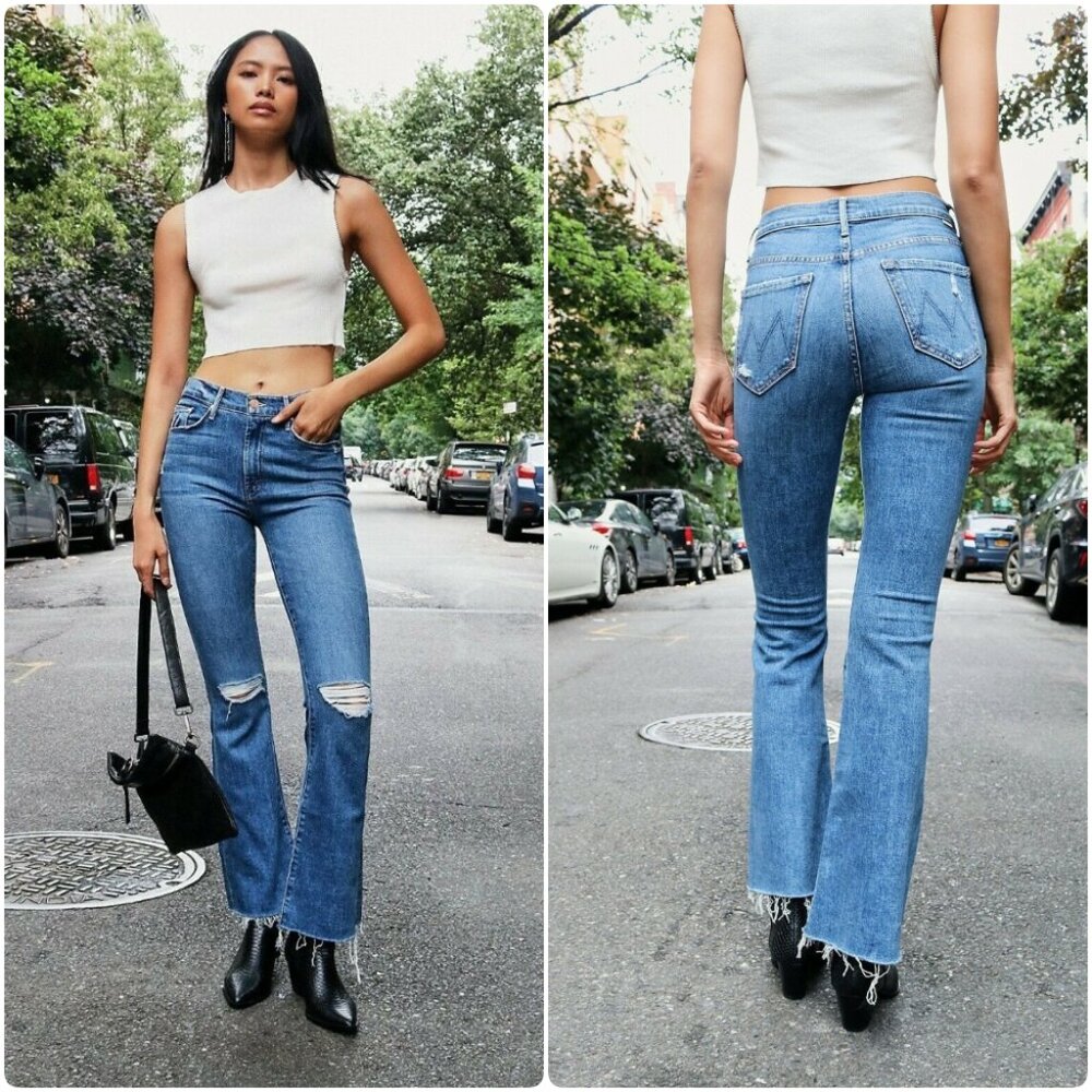 NWT Mother Denim Weekender Fray Flare Stretch Jeans in Six Packs On Me Size 28